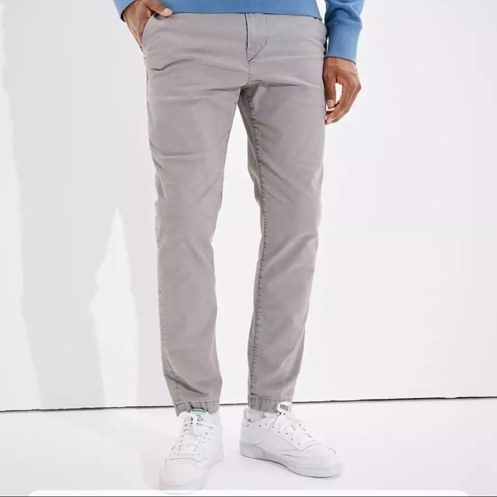 Mens American Eagle Flex Grey Khaki Pants